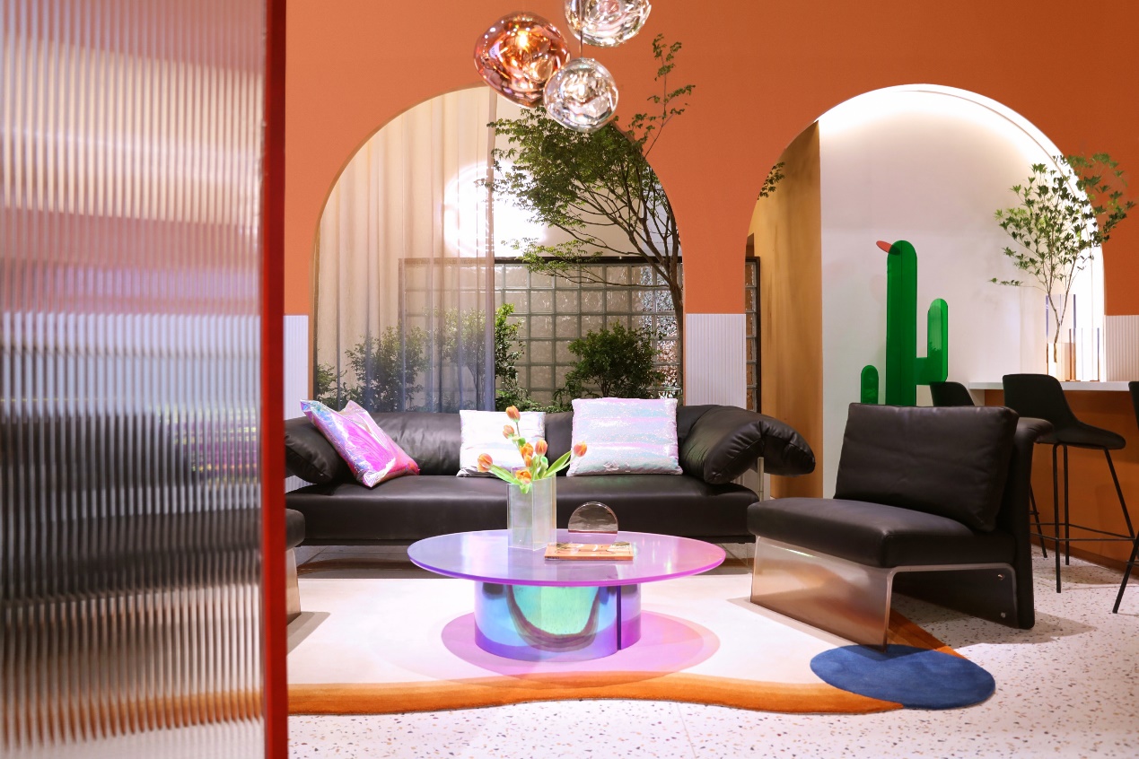 P:\06 品牌部\01 品牌戰(zhàn)略部\08-品牌公關\2021年\月度公關內(nèi)容\7月\稿件5 林氏木業(yè)首秀中國建博會，綜合新業(yè)態(tài)熱浪來襲\配圖\bba7d434466276e9898488825da43946_.jpg